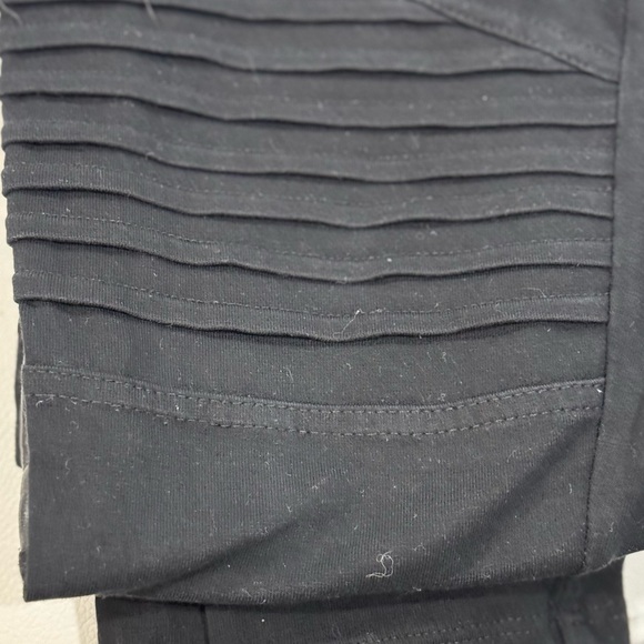 ABOUND Black Moto Leggings with Faux Leather Accents - Picture 8 of 13